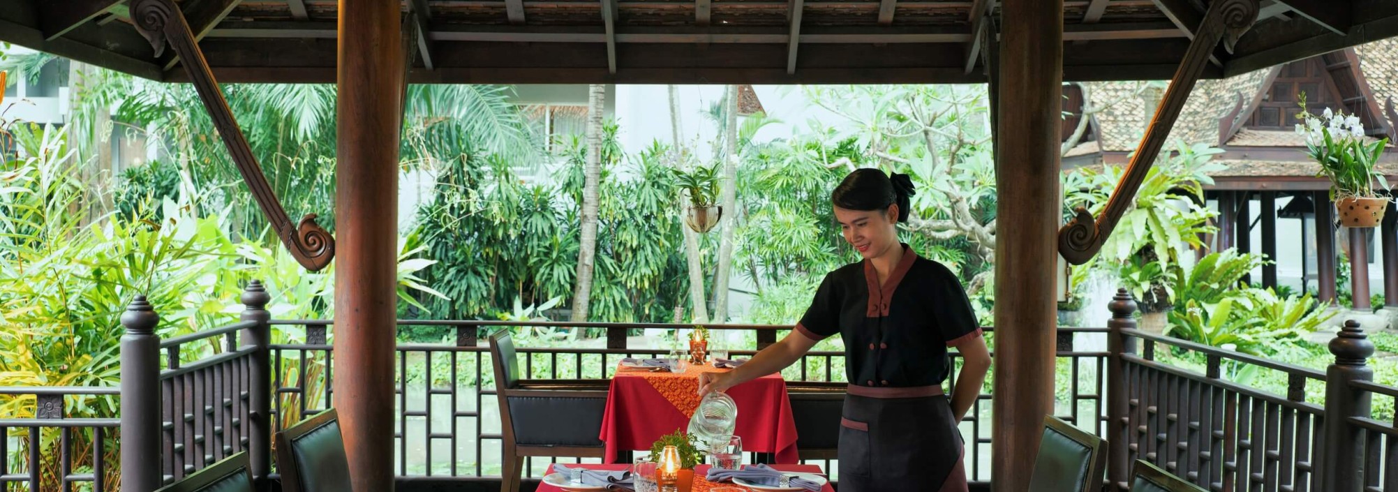 sala-rim-dining-avani-pattaya-resort-thailandtravel