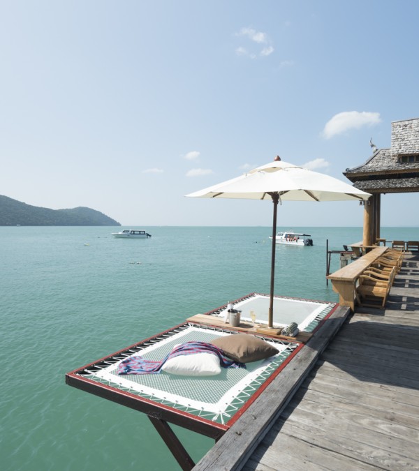 santhiya-koh-yao-ya-resort-pier-restaurant-lounge-thailandtravel