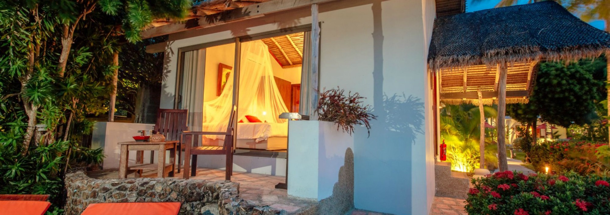 secret-garden-samui-strand-bungalow-beachfront-thailandtravel