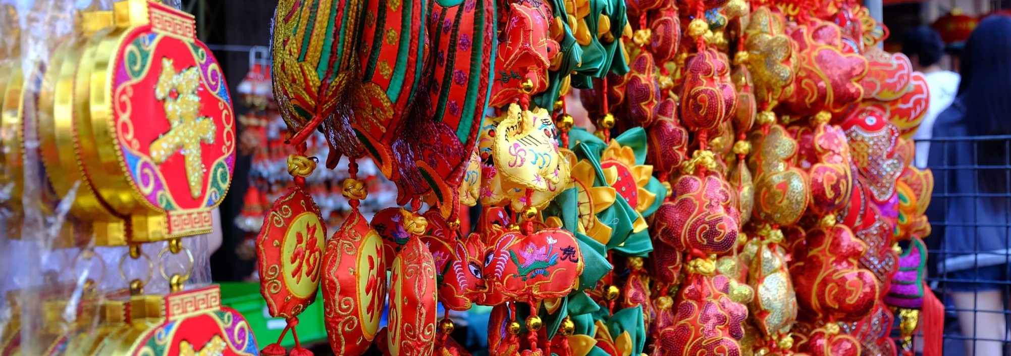souvenirs-chinatown-bangkok-thailandtravel