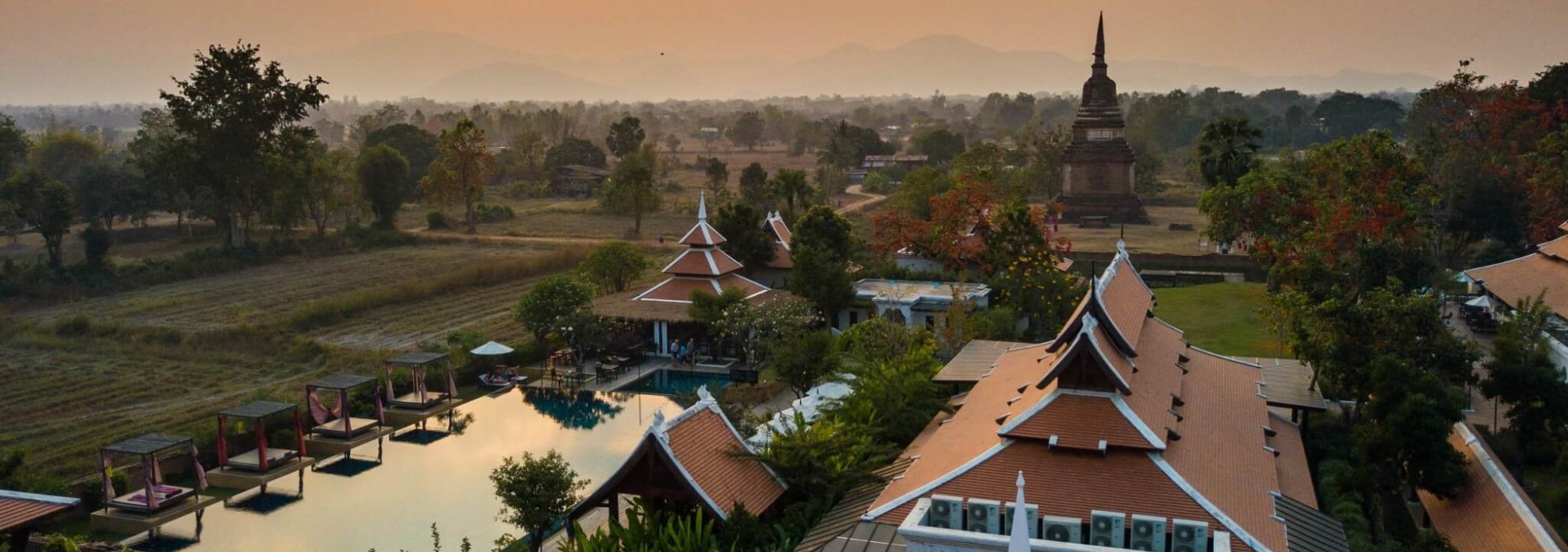 sriwilai-sukhothai-omgeving-avond-thailandtravel