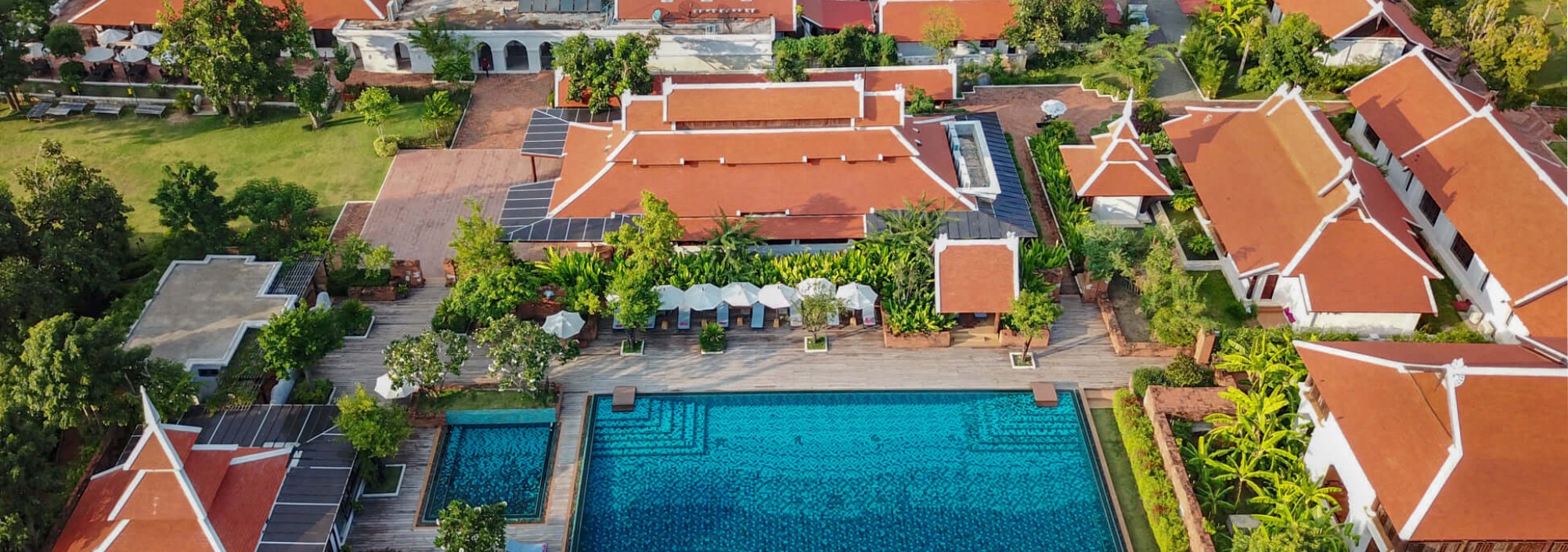 sriwilai-sukhothai-zwembad-hotel-thailandtravel
