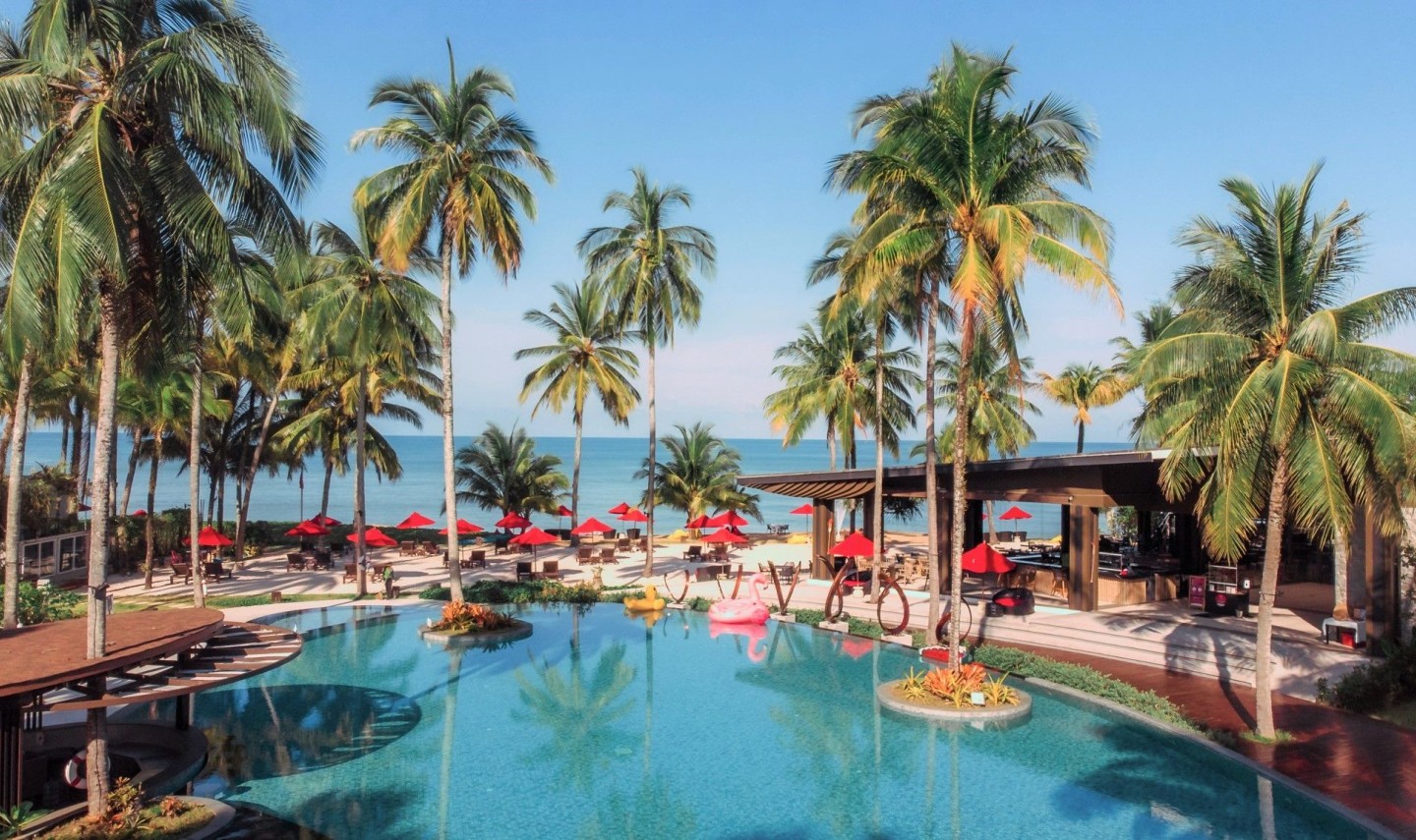 strand-pool-ramada-khao-lak-thailandtravel