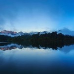 sunrise-cheaw-larn-lake-at-rainforest-camp-thailandtravel