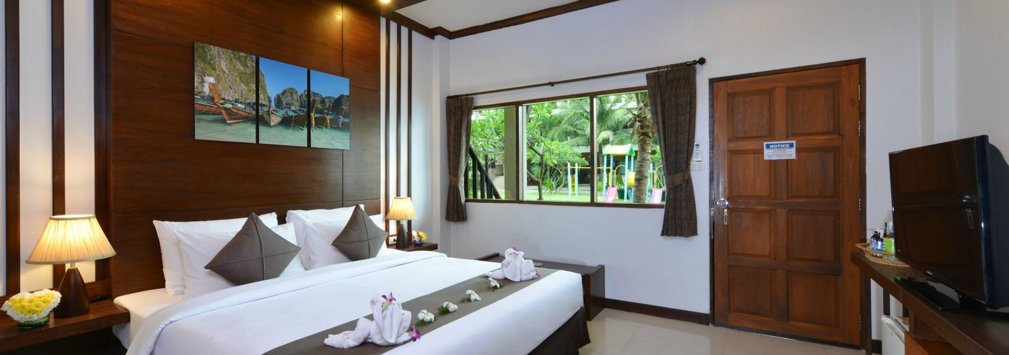 superior-king-phangan-bayshore-resort-thailandtravel
