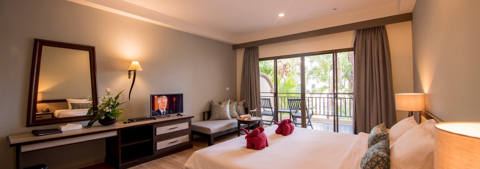 superior-room-krabi-la-playa-resort-thailand-travel-1