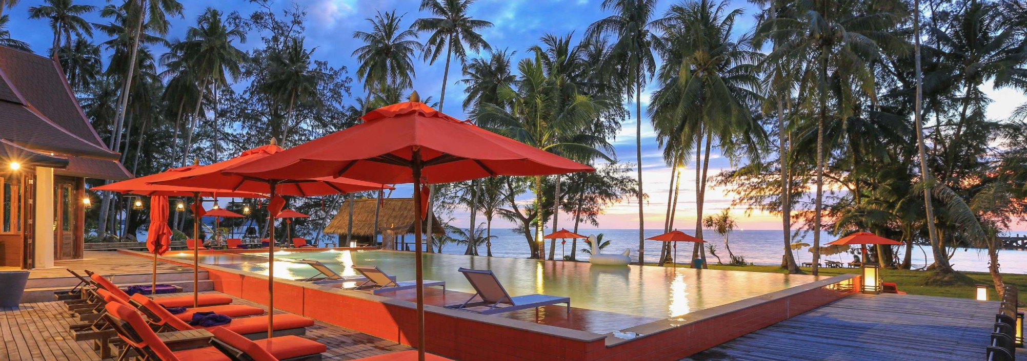 swimming-pool-koh-kood-paradise-beach-thailandtravel-1-