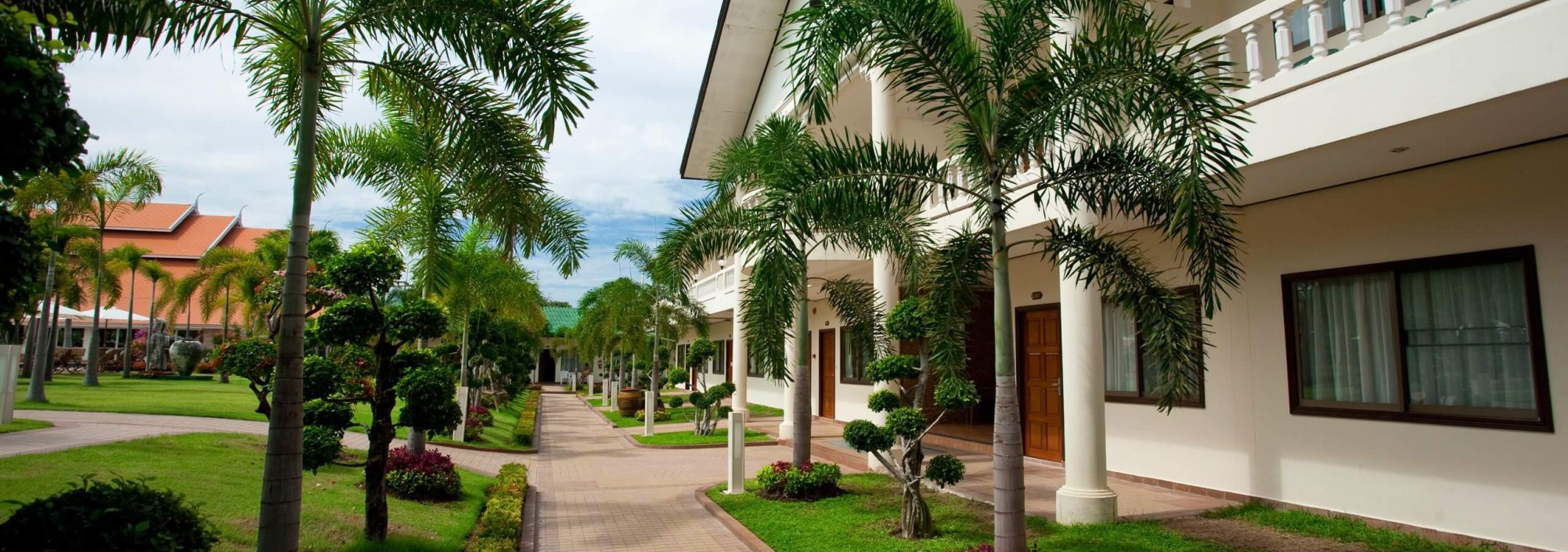 thai-garden-resort-pattaya-thailand-travel
