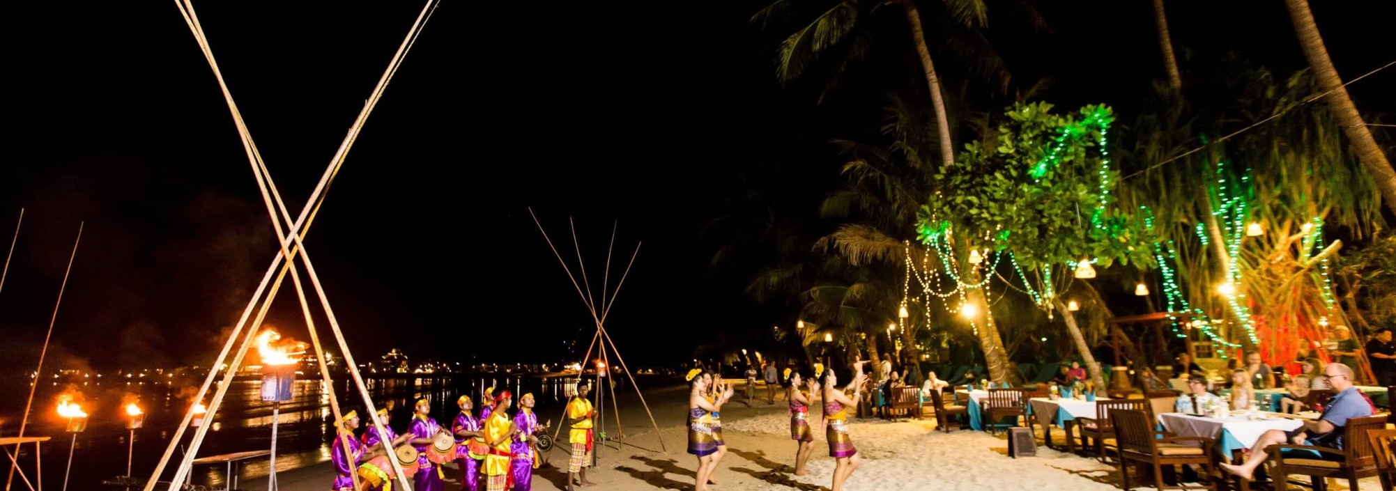 thai-show-koh-chang-paradise-thailandtravel