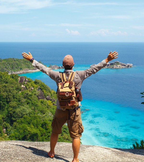 thailand-eiland-man-uitzicht-thailandtravel