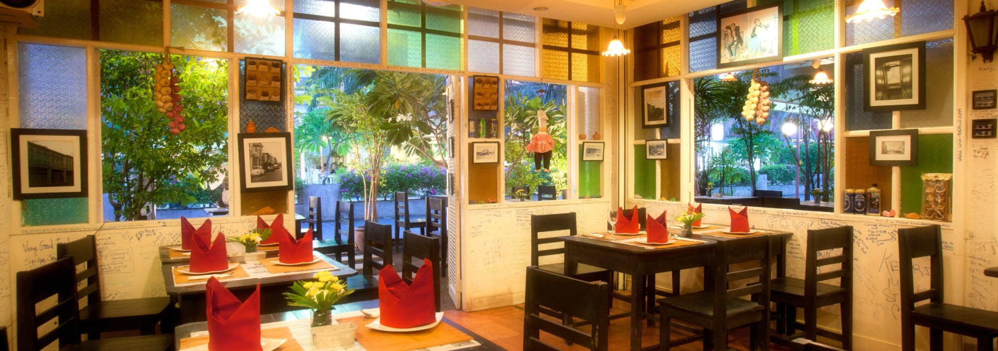 the-old-phuket-bai-toey-restauranthailandtravel