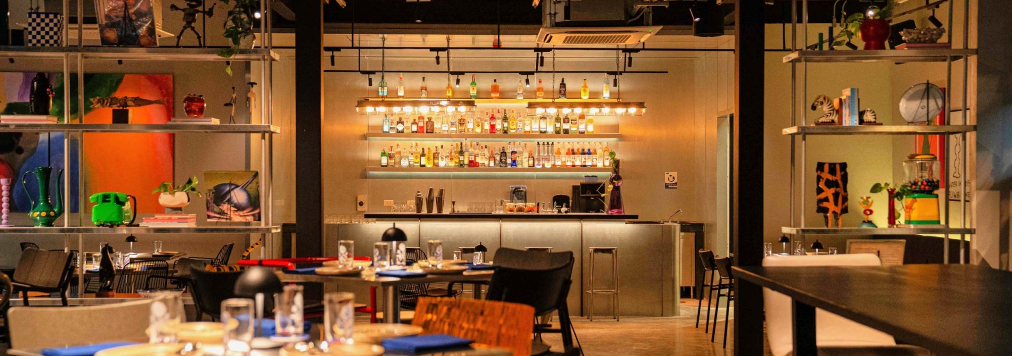 the-standardx-bangkok-phra-arthit-restaurant