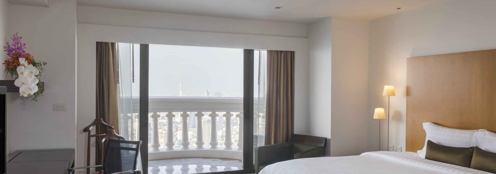 tower-club-city-view-suite-lebua-bangkok