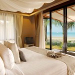 twin-lotus-resort-deluxe-beachfront-villa-strand-thailandtravel