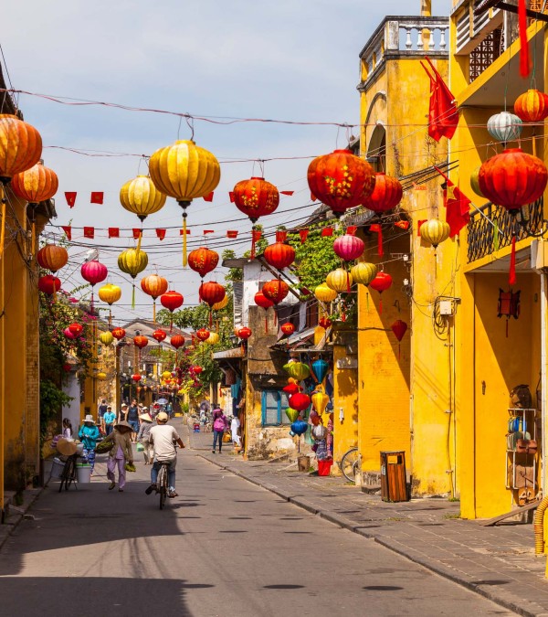 vietnam-hoian-straatje-lampionnen-thailandtravel