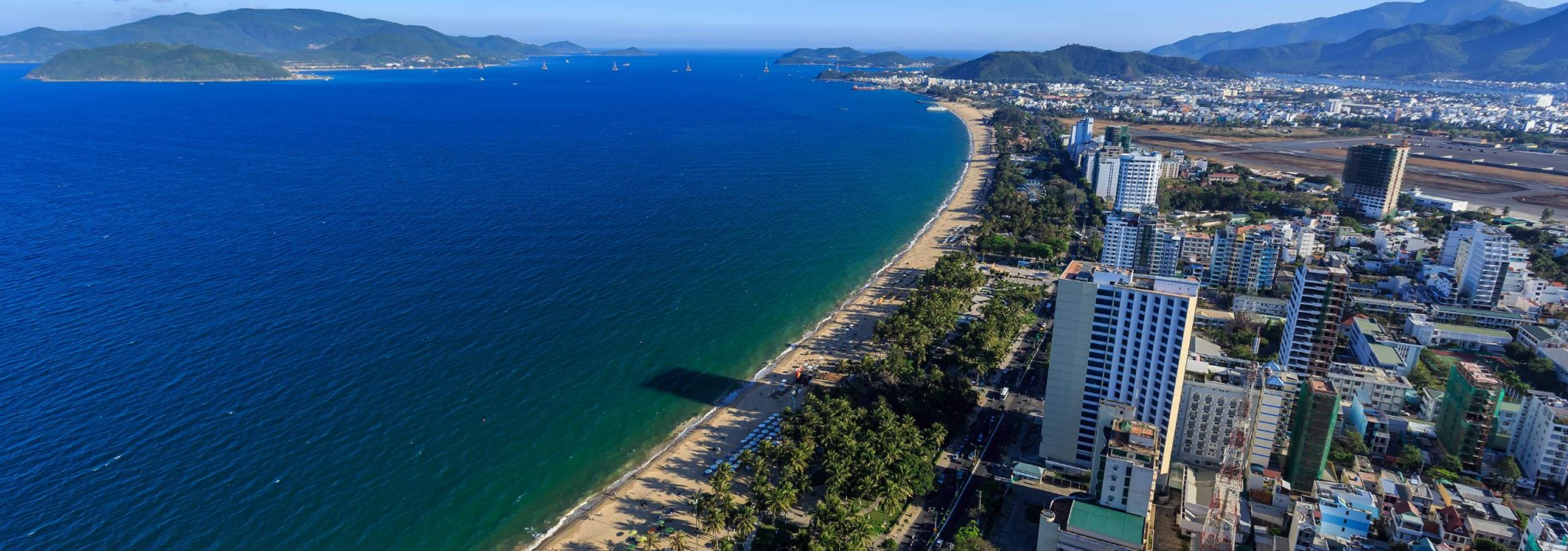 vietnam-nhatrang-stad-zee-strand-thailandtravel