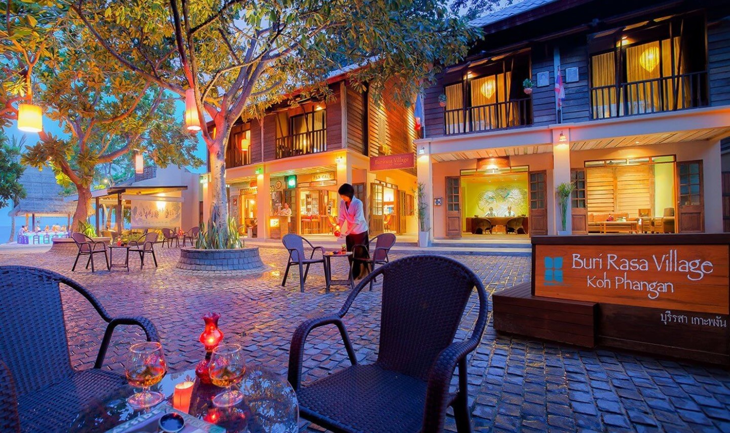 village-square-buri-rasa-phangan-thailand-travel-2