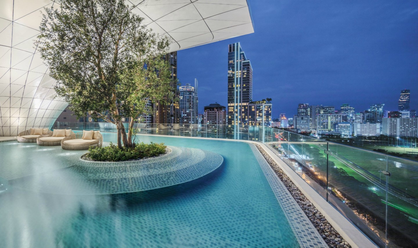 waldorf-astoria-zwembad-avond-pool-thailandtravel