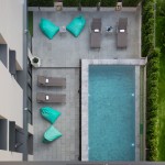 x2vibe-hotel-bangkok-zwembad-ligbedden-thailandtravel
