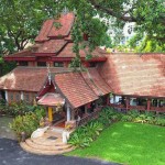 yaang-come-village-chiang-mai-thailand-travel
