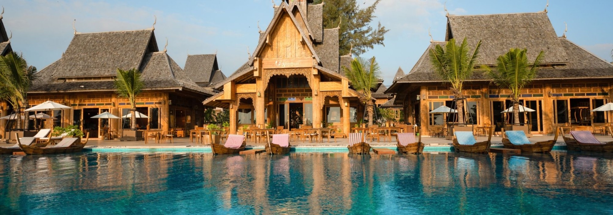 zwembad-chantara-restaurant-santhiya-phuket-natai-resort-thailandtravel