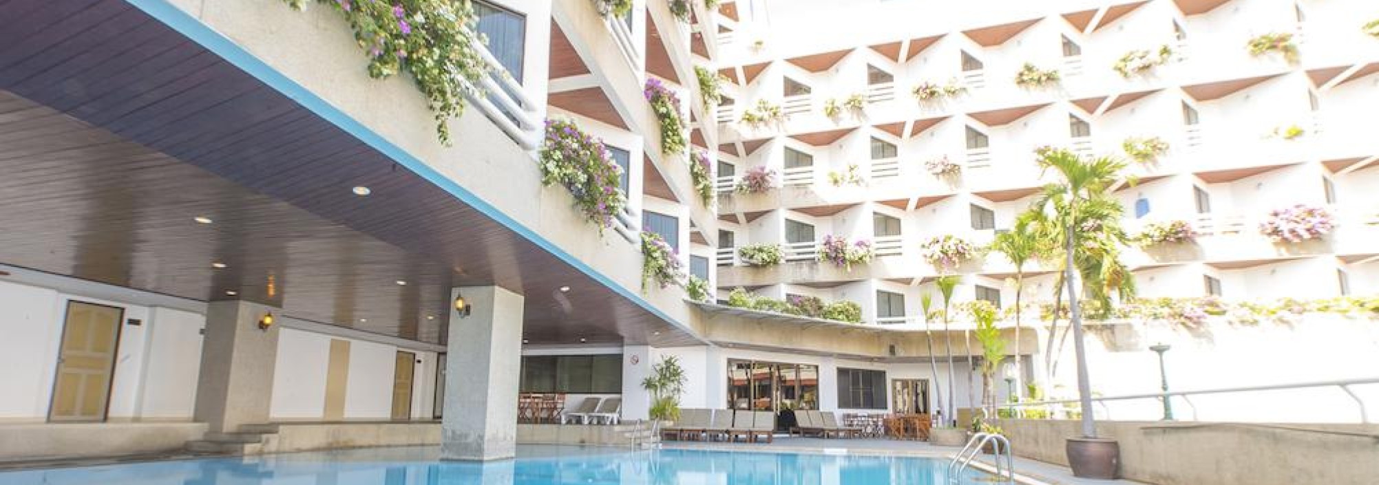zwembad-city-beach-resort-huahin