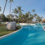 zwembad-eden-beach-khao-lak-thailandtravel