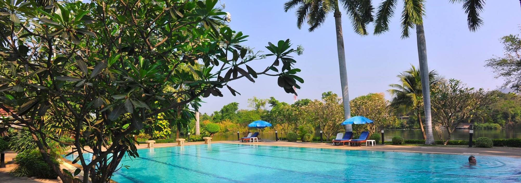 zwembad-felix-river-kwai-resort-thailand-travel