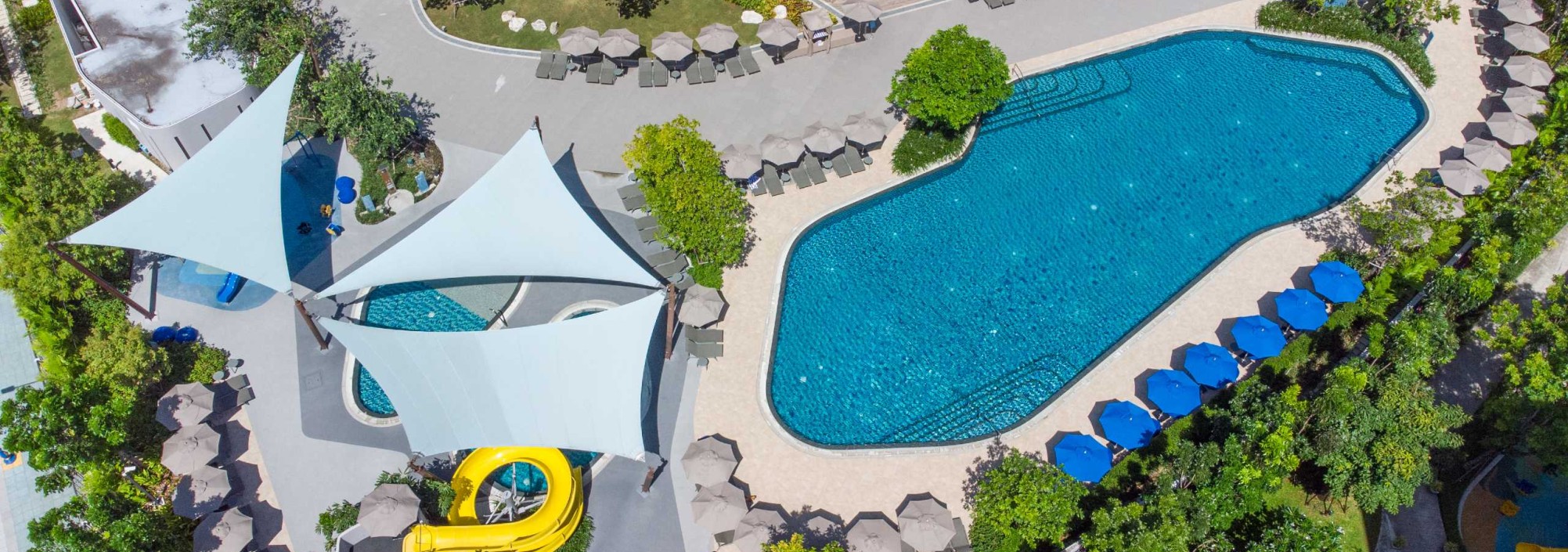 zwembad-ozo-pattaya-thailandtravel