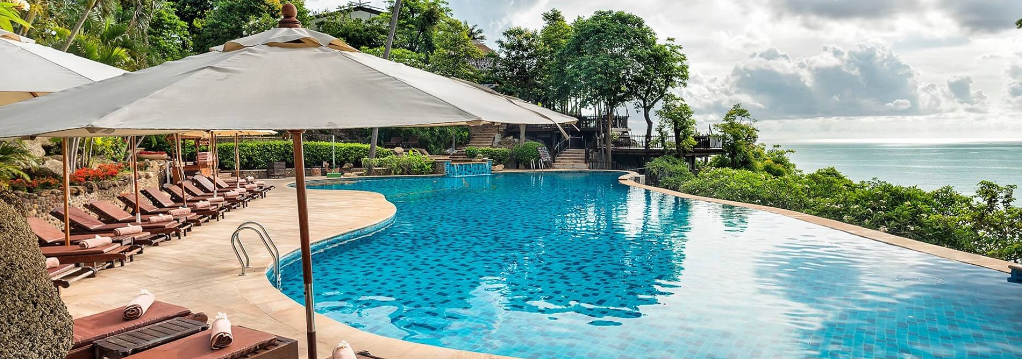 zwembad-panviman-resort-koh-phangan-thailandtravel