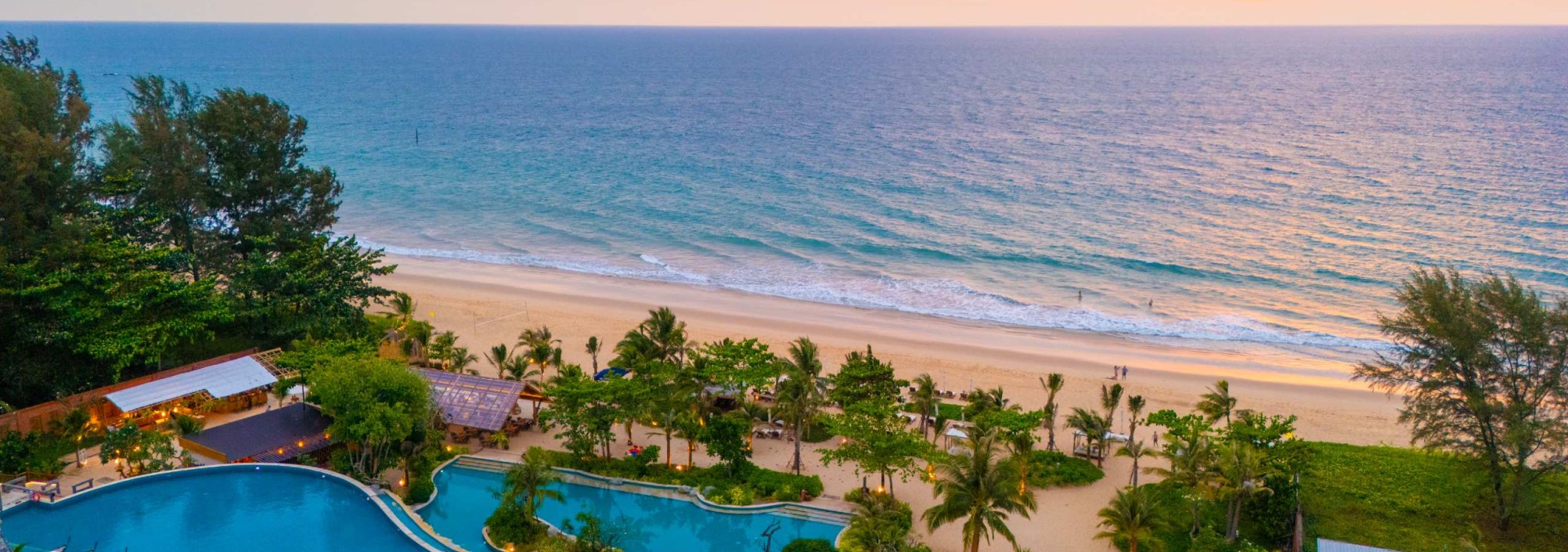 zwembad-zee-santhiya-phuket-natai-resort-thailandtravel